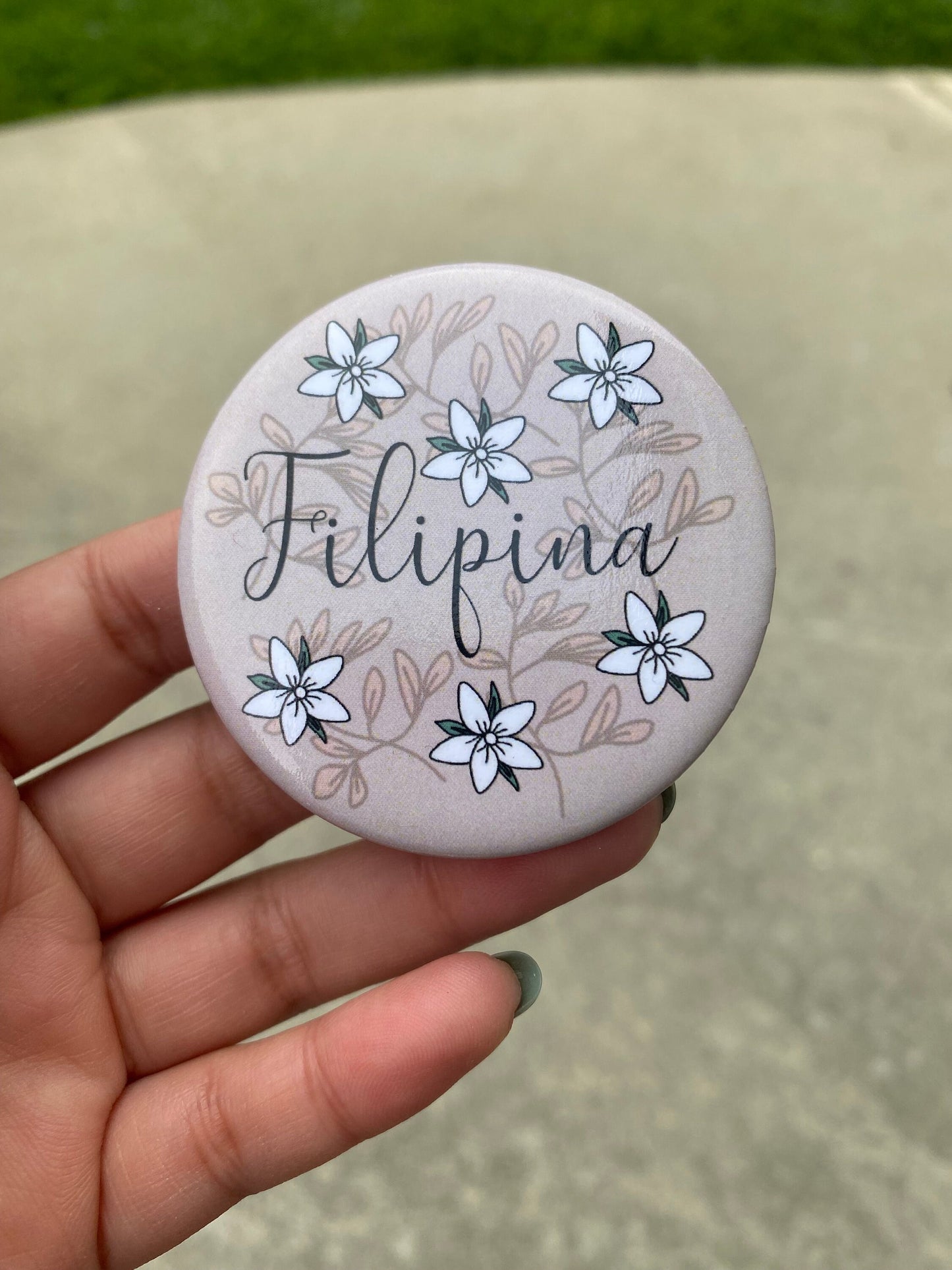 Filipina Round Button